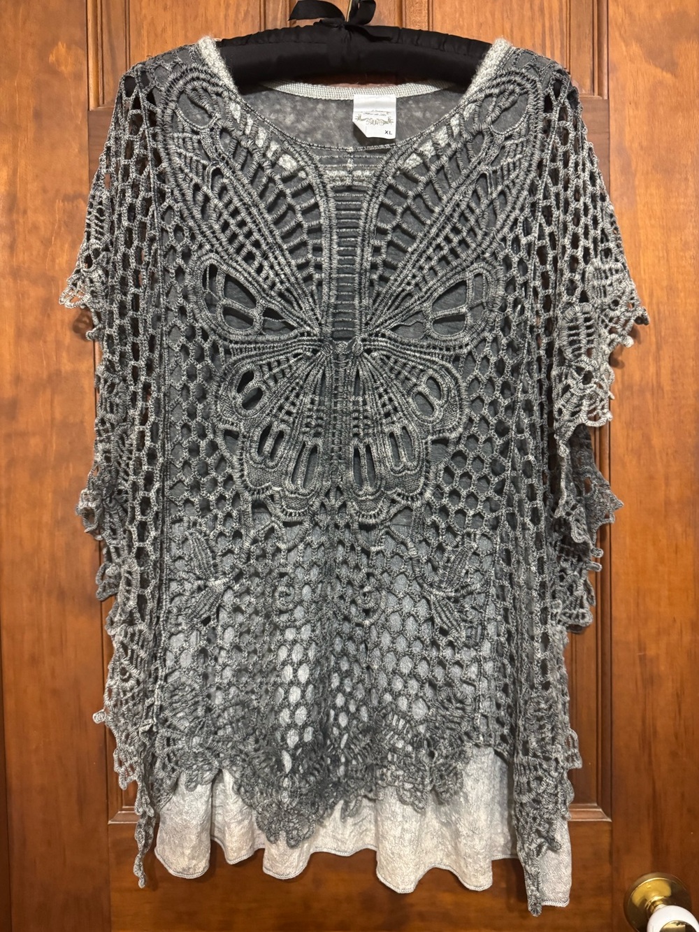 FLEUR DE LIS DISTRESSED BLOUSE SIZE XL